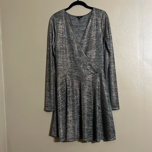 Guess Gray/Black Gold Metallic A-line Long Sleeves Dress Sz L Work Special Event